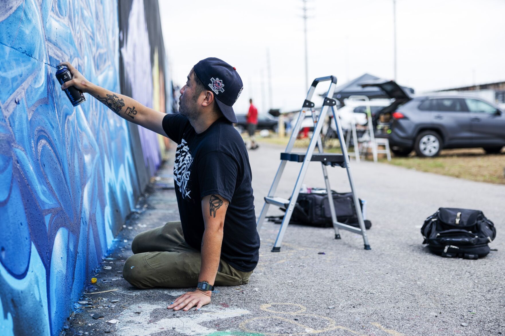 Hundreds of artists flock to ӣƵ for the annual Paint Louis festival